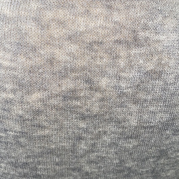 Beautiful cowl neck long sleeve mottled grey cotton blend sweater. Size Medium. - Picture 4 of 7